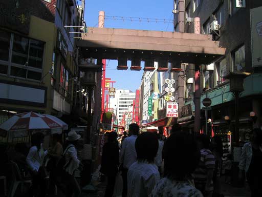 �l���ɔz�u���ꂽ��B����͐����B