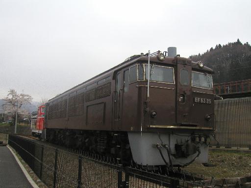 ���������Ȃ���΁A��Ԃ͓����z�����Ȃ������B