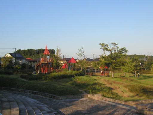 �q���B���V�Ԏp�́A�O�Ɖ����ς���Ă��Ȃ��B