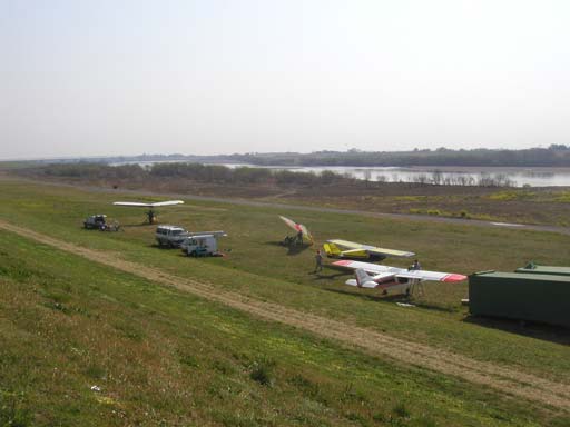 ���͕t�����^��s�@�B